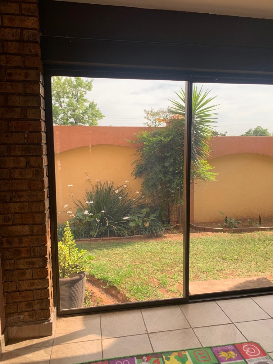 To Let 2 Bedroom Property for Rent in Vaalpark Free State